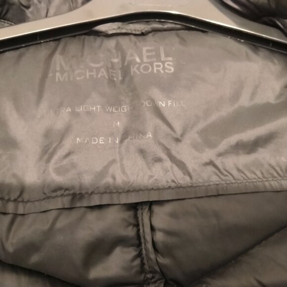 Michael Kors Quilted Down Fill Puffer Jacket Size M - Picture 6 of 8